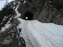 Tremalzo tunnel